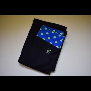 Size Small Gilly Hicks polka dot yoga pants!